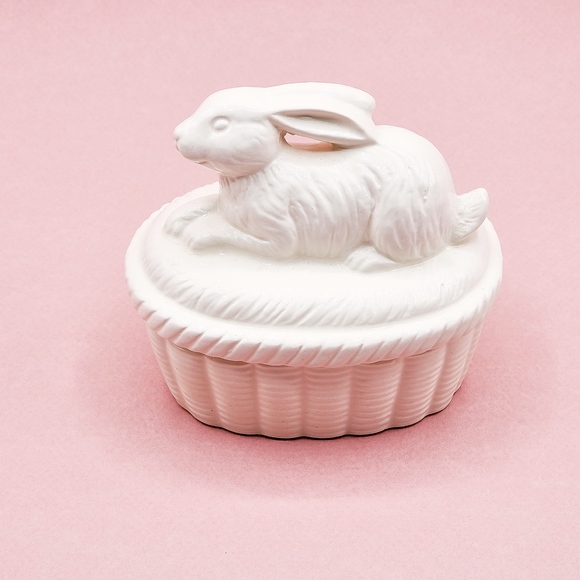 Trinket Box, Ceramic White Bunny Keepsake Box, Vintage Collectibles - Picture 3 of 5